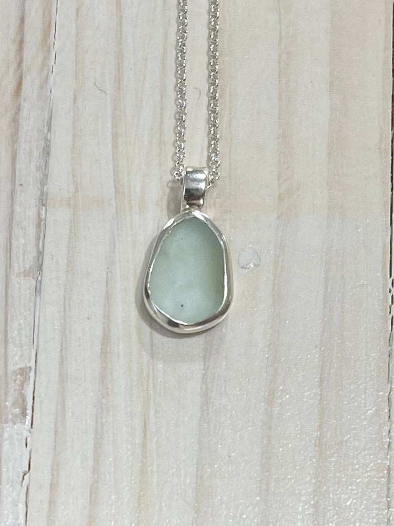 Sea glass simple necklace