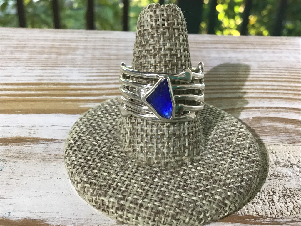 Free form sea glass ring (8.5)